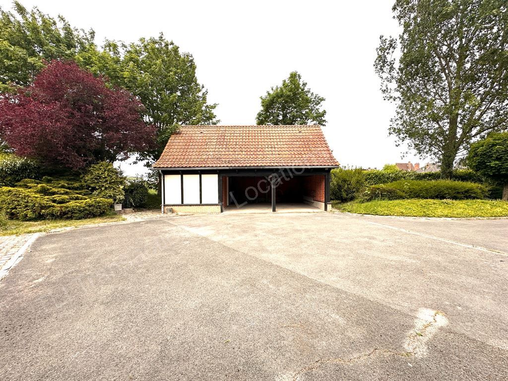 maison 9 Pièces en vente sur TETEGHEM COUDEKERQUE VILLAGE (59229)
