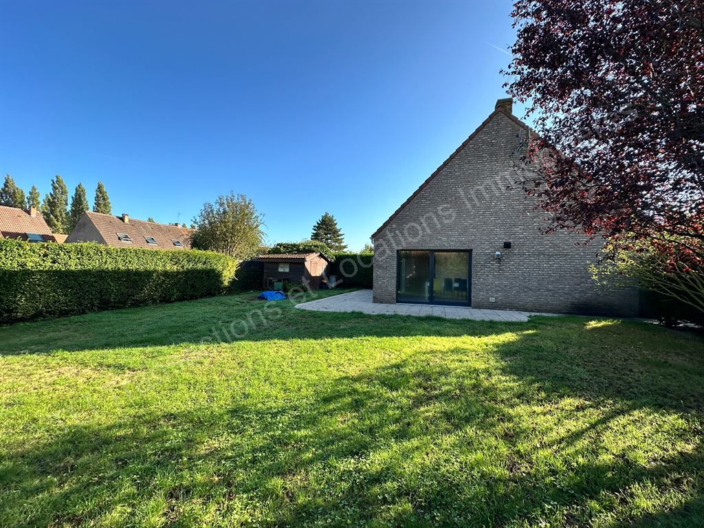 maison 5 Pièces en vente sur TETEGHEM COUDEKERQUE VILLAGE (59229)