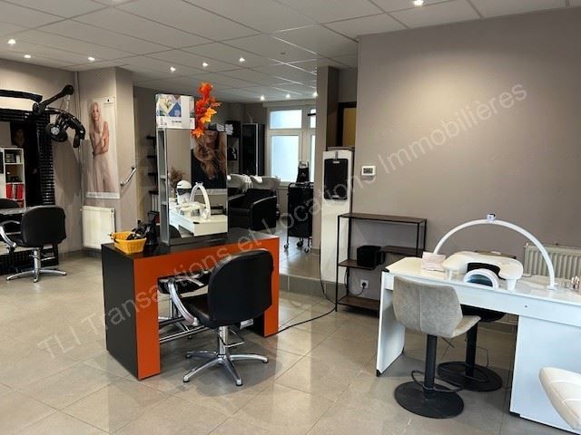 commerce en vente sur HONDSCHOOTE (59122)