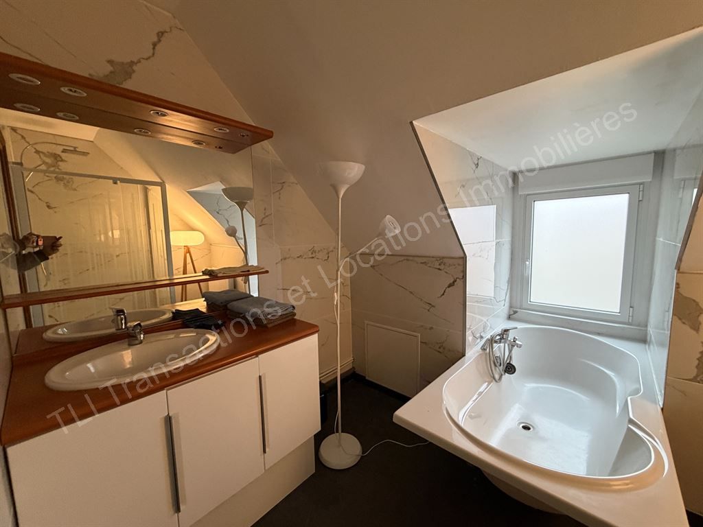 maison 8 Pièces en vente sur TETEGHEM (59229)