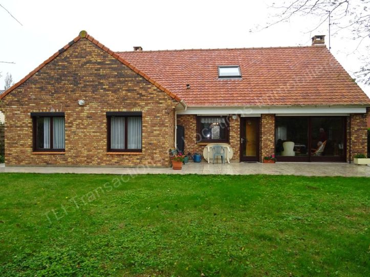 maison 6 Pièces en vente sur TETEGHEM COUDEKERQUE VILLAGE (59229)