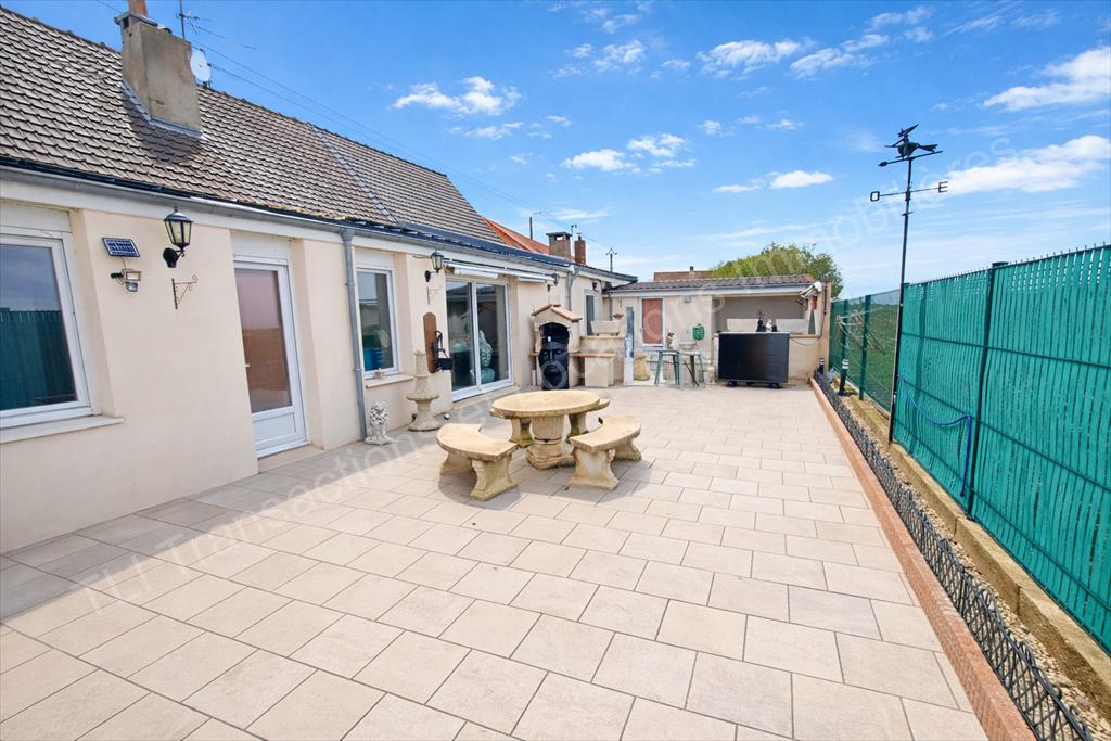 maison 4 Pièces en vente sur CROCHTE (59380)