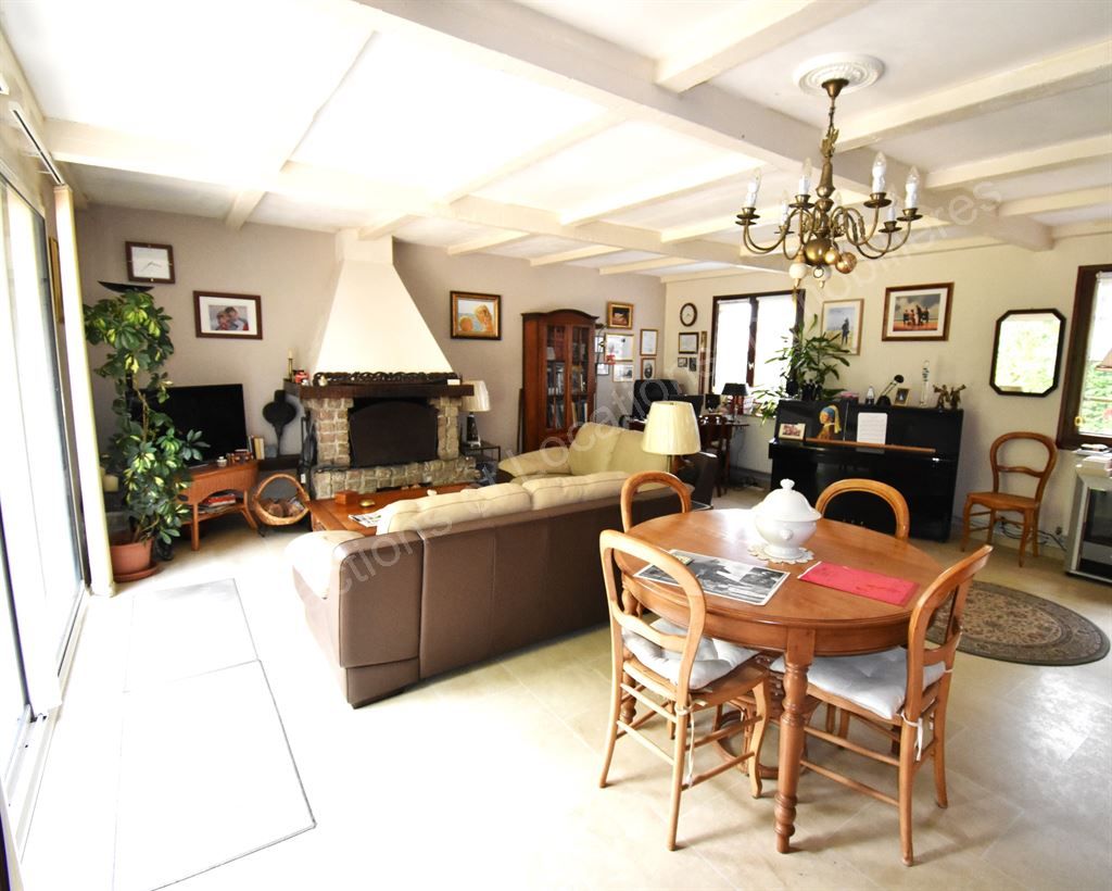 maison 6 Pièces en vente sur LEFFRINCKOUCKE (59495)