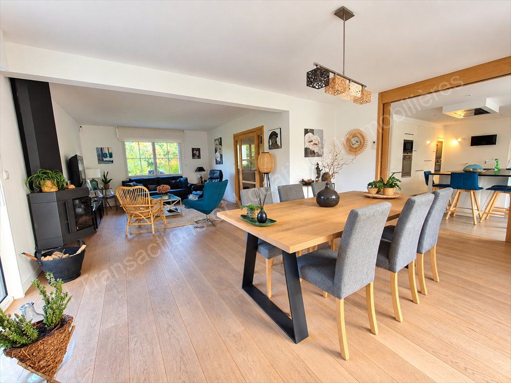 maison 6 Pièces en vente sur TETEGHEM COUDEKERQUE VILLAGE (59229)