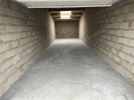 Location Box Cappelle-la-Grande 36&nbsp;m²