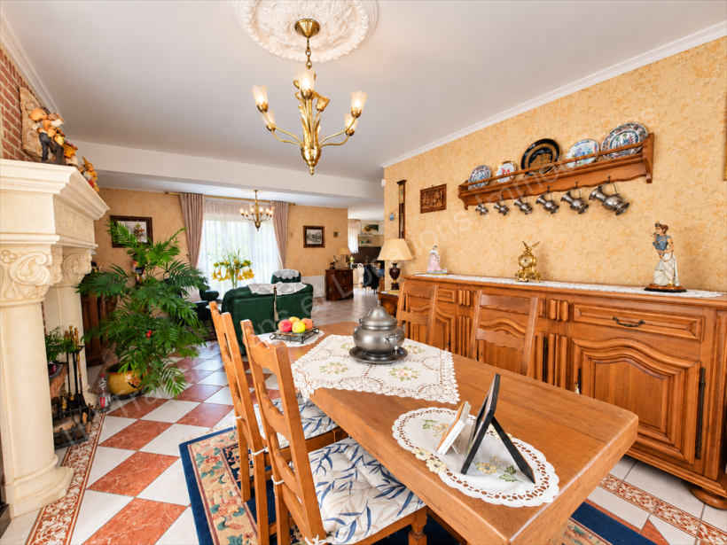maison 7 Pièces en vente sur TETEGHEM (59229)